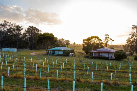 Alkoomi Chalets - Accommodation Batemans Bay 0