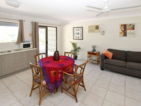Alma Bay Holiday Unit 3 - Accommodation Batemans Bay 4