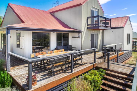 Alpine Twin Heights - Accommodation Batemans Bay 2