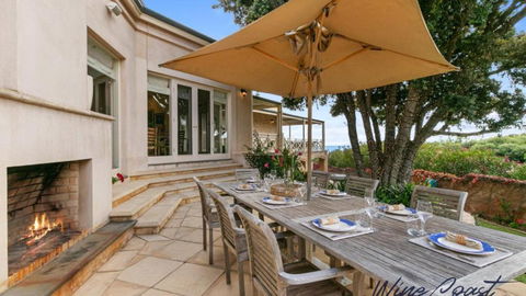 Alton House By Wine Coast Holidays - Accommodation Batemans Bay 4