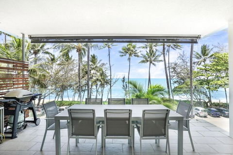 Amaroo - Luxury Apartment Overlooking The Coral Sea - Accommodation Batemans Bay 0