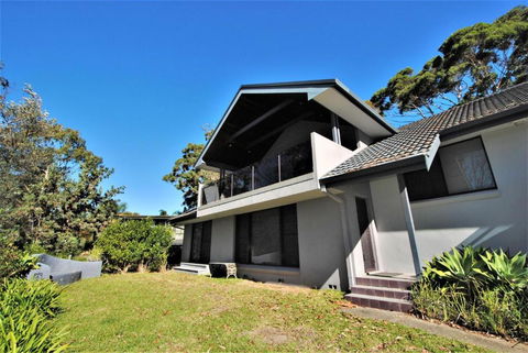 Amazing Views - Belle Escapes Jervis Bay - Accommodation Batemans Bay 0