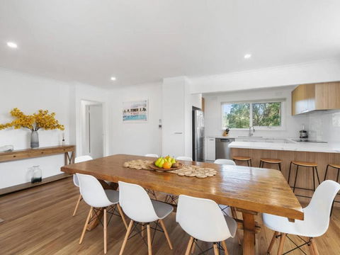 Amelia - Moments To The Bay - Accommodation Batemans Bay 2