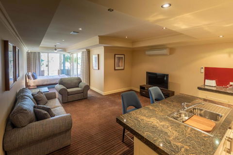 Apartment 1, 9 River Lane, Mannum - Accommodation Batemans Bay 4