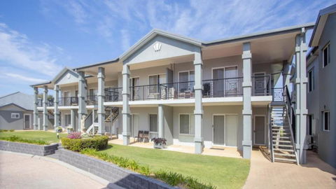 Apartment 14 - The Meridian - Accommodation Batemans Bay 0