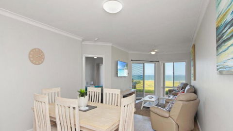 Apartment 14 - The Meridian - Accommodation Batemans Bay 1