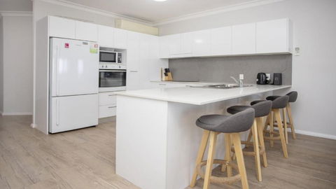 Apartment 14 - The Meridian - Accommodation Batemans Bay 3
