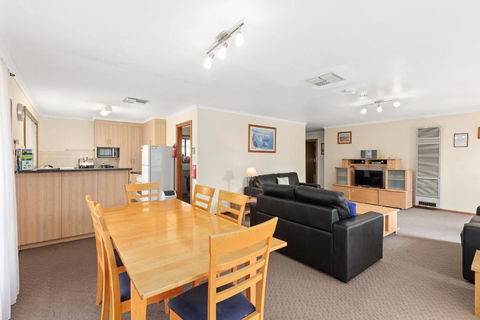 Apartments On Tolmie - Accommodation Batemans Bay 3