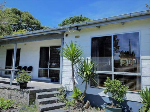Apollo Bay Holiday House - Accommodation Batemans Bay 3