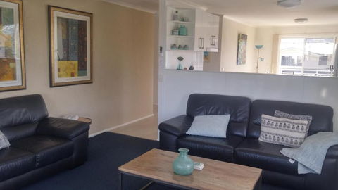 Apollo Luxury Apartments - Accommodation Batemans Bay 3