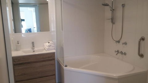 Apollo Luxury Apartments - Accommodation Batemans Bay 1