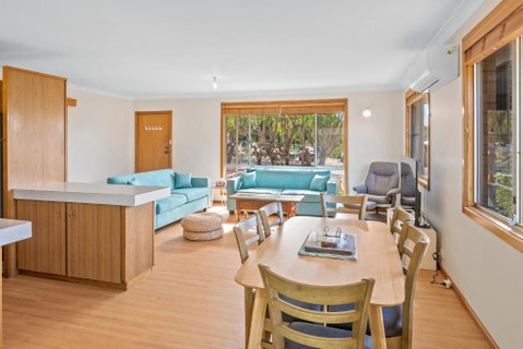 Apples - Accommodation Batemans Bay 2