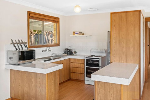 Apples - Accommodation Batemans Bay 1