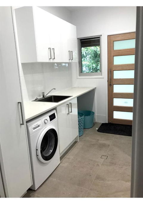 Aqua Marine - A Warm And Soulful Spot To Unwind - Accommodation Batemans Bay 4