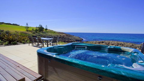 Aqua - Accommodation Batemans Bay 1