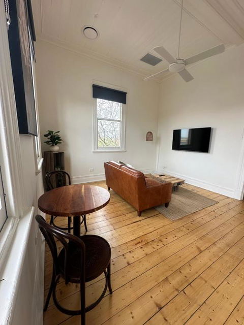 ARK Apartments - Accommodation Batemans Bay 2