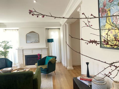 Art Deco In Toorak - Accommodation Batemans Bay 3