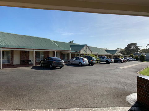 Arthur Phillip Motor Inn - Accommodation Batemans Bay 3