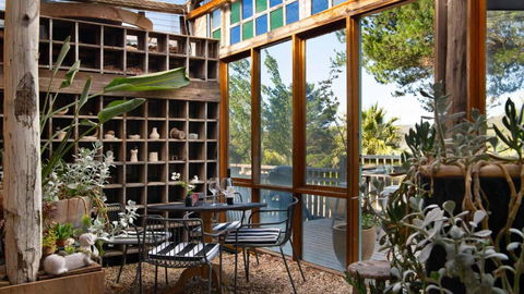 Artists Garden Cottage - Accommodation Batemans Bay 0