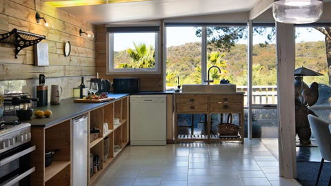 Artists Garden Cottage - Accommodation Batemans Bay 2