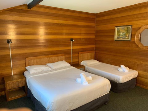 Ascot Motor Inn - Accommodation Batemans Bay 3