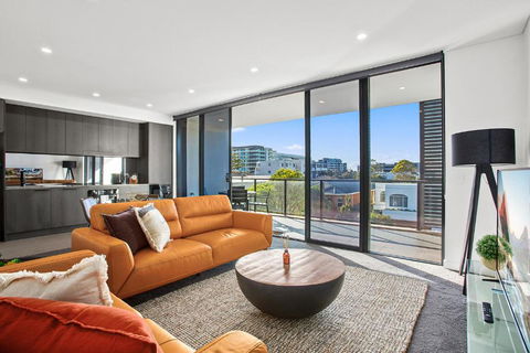 Astra Apartments Wollongong - Accommodation Batemans Bay 0
