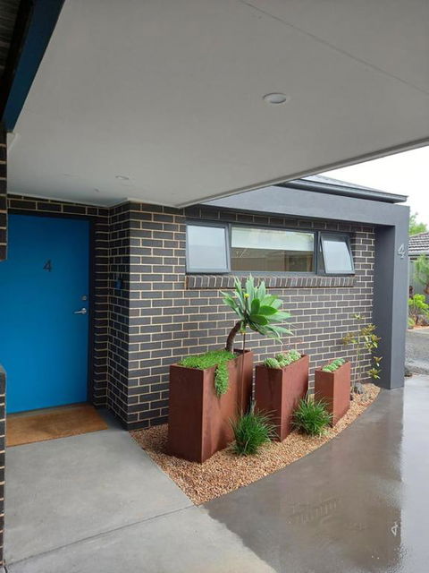 At Home Apartments - Accommodation Batemans Bay 1
