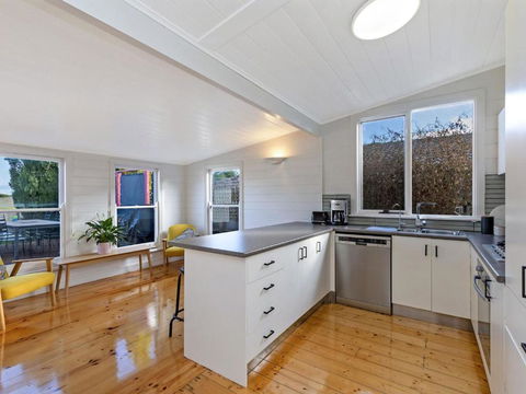 Avery Cottage - Accommodation Batemans Bay 1