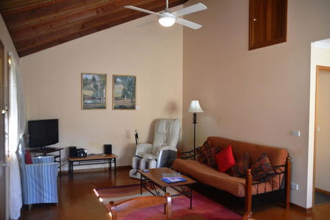 Avoca Cottages VICTORIA - Accommodation Batemans Bay 3