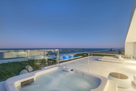 Azure - Accommodation Batemans Bay 3