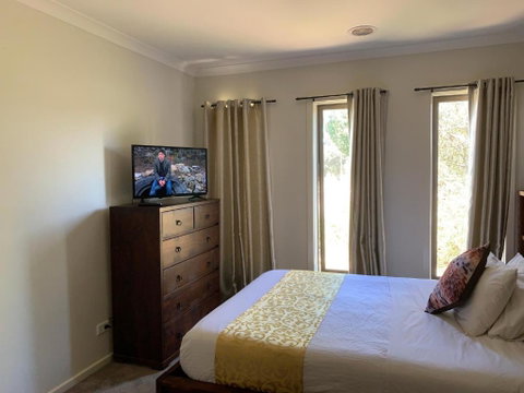 Apple House - Accommodation Batemans Bay 3