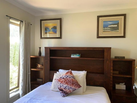 Apple House - Accommodation Batemans Bay 1