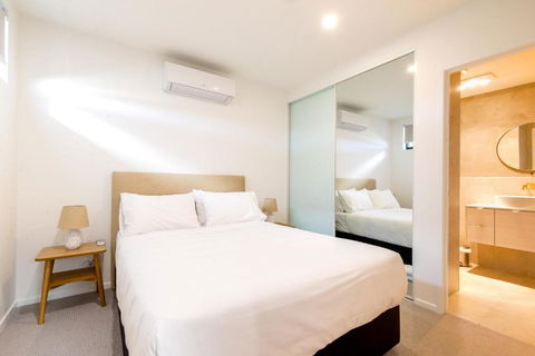 Bay View 2-Bedroom Apartment With BBQ - Accommodation Batemans Bay 4