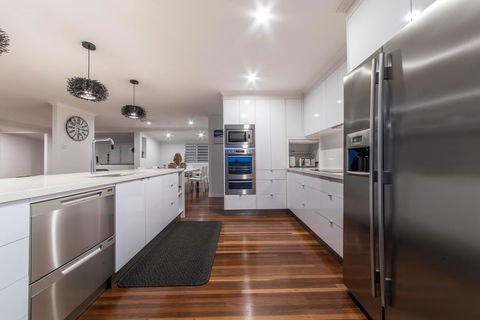 Hayman Views - Accommodation Batemans Bay 1