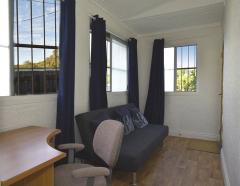 Absolute Waterfront - Accommodation Batemans Bay 4
