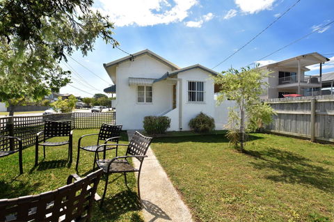 Absolute Waterfront - Accommodation Batemans Bay 5