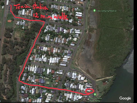 Absolute Waterfront - Accommodation Batemans Bay 24
