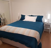 Bee-Haven Cottage - Accommodation Batemans Bay