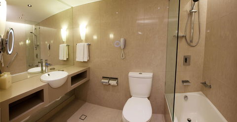 Hilton Cairns - Accommodation Batemans Bay 28