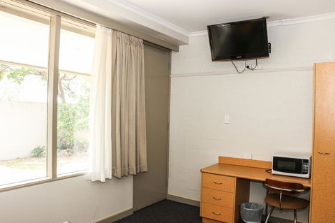 Salisbury Hotel Motel - Accommodation Batemans Bay 19
