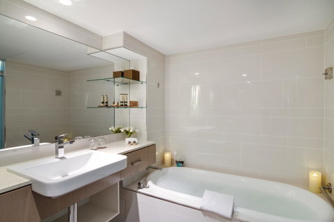 The Point Brisbane Hotel - Accommodation Batemans Bay 23