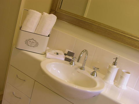 Apple Tree Cottage Montville - Accommodation Batemans Bay 19