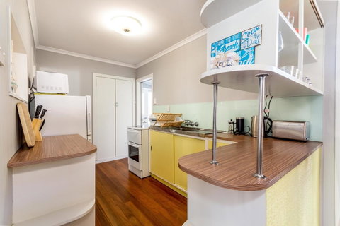 Fabulous Family Destination In Paradise Parade, Bongaree - Accommodation Batemans Bay 15