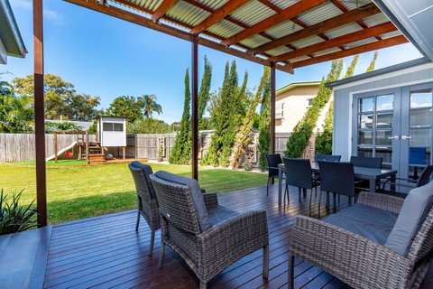 Fabulous Family Destination In Paradise Parade, Bongaree - Accommodation Batemans Bay 13