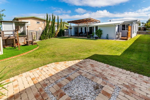 Fabulous Family Destination In Paradise Parade, Bongaree - Accommodation Batemans Bay 18