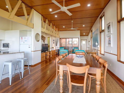 Claytons 1 By Discover Stradbroke - Accommodation Batemans Bay 17