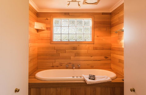 Parnella Adventure Bay, Bruny Island - Accommodation Batemans Bay 13