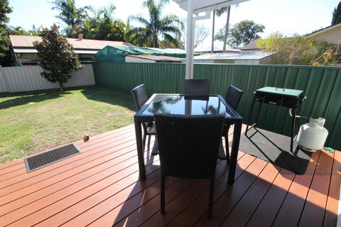 'AFRAME Tarcoola Cottage' 29 The Parade, North Haven - Accommodation Batemans Bay 0