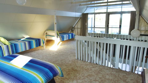 'AFRAME Tarcoola Cottage' 29 The Parade, North Haven - Accommodation Batemans Bay 2