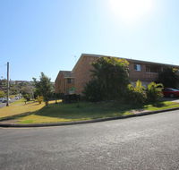 1/2 Brunswick Avenue - Accommodation Batemans Bay